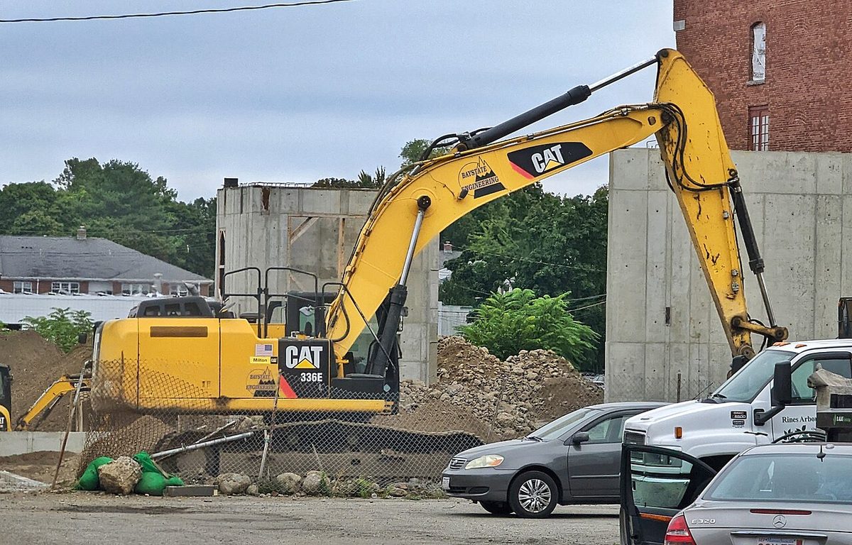 Гусеничный Экскаватор Caterpillar 336E, б/у