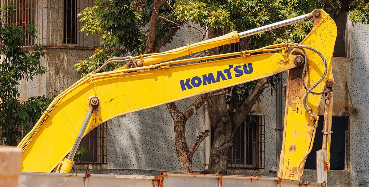Гусеничный Экскаватор Komatsu PC200-7, б/у