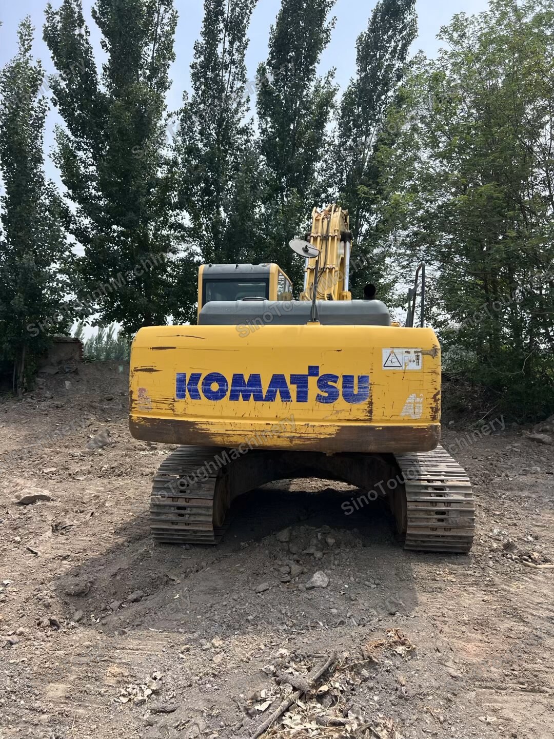 Used Komatsu PC220-8 Crawler Excavator — view 4