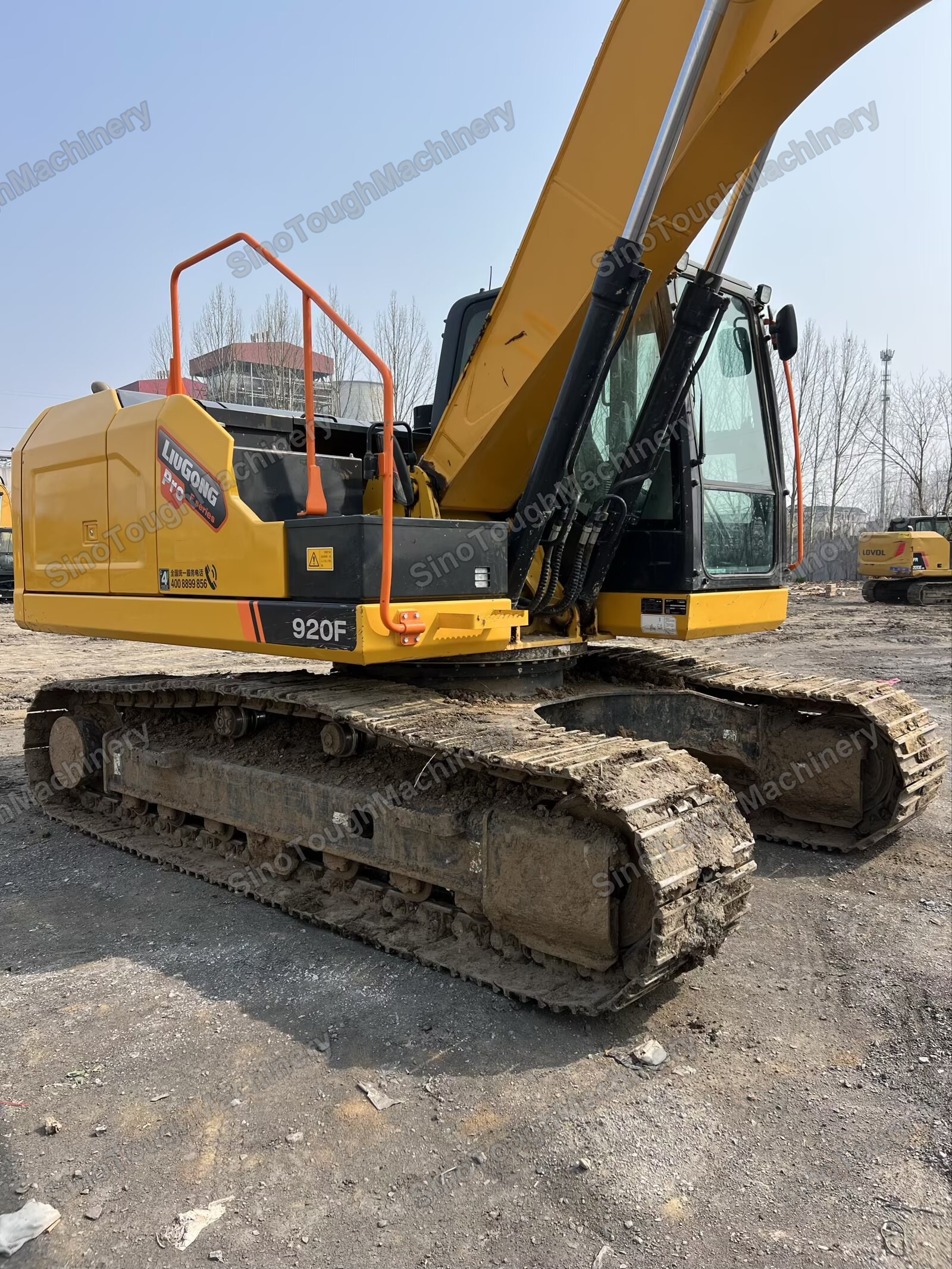 Used LiuGong CLG920F Crawler Excavator — view 4