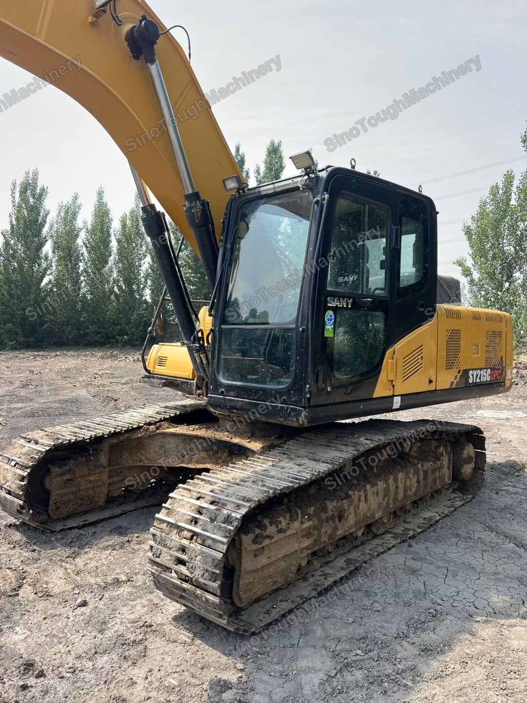 Used Sany SY215C Crawler Excavator — view 4