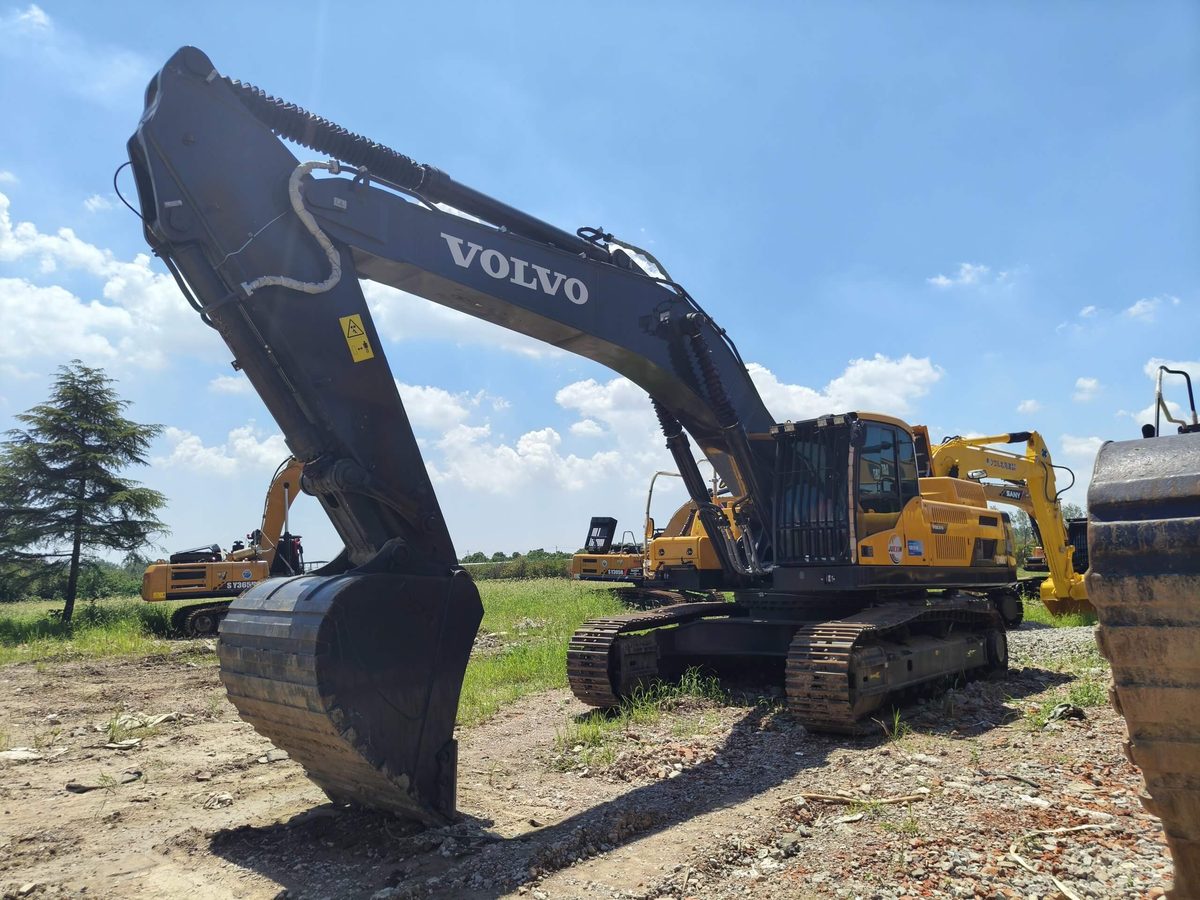 Гусеничный Экскаватор Volvo EC480D, б/у